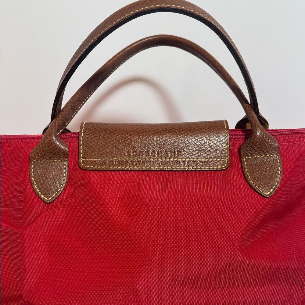 Red Longchamp Tote - Picture 7 of 9